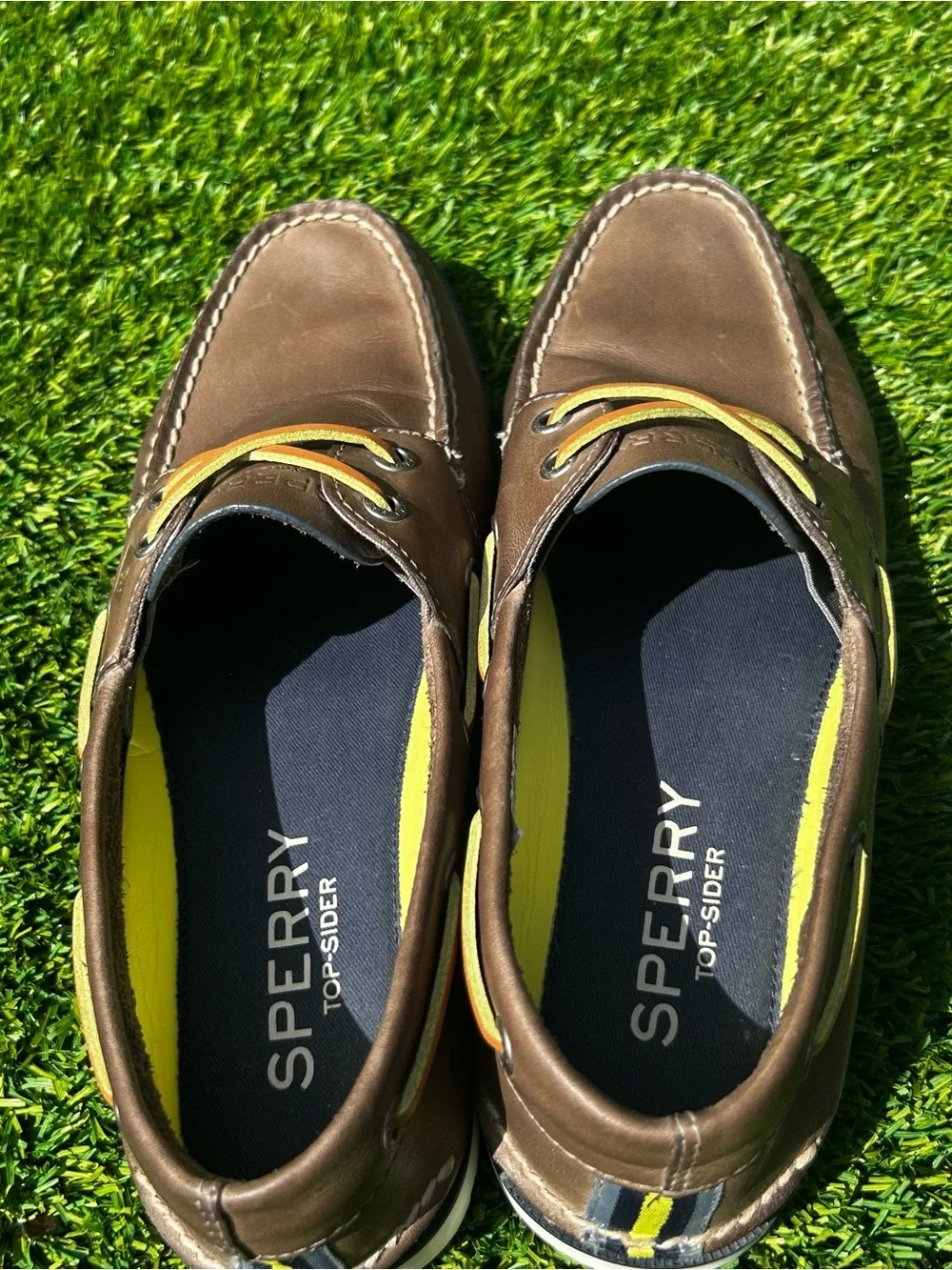 Sperry Men’s 9 Top Sider Leeward Nautical Cross Lace Boat Shoe Brown Leather